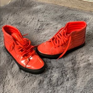 Bowie All Red Vans